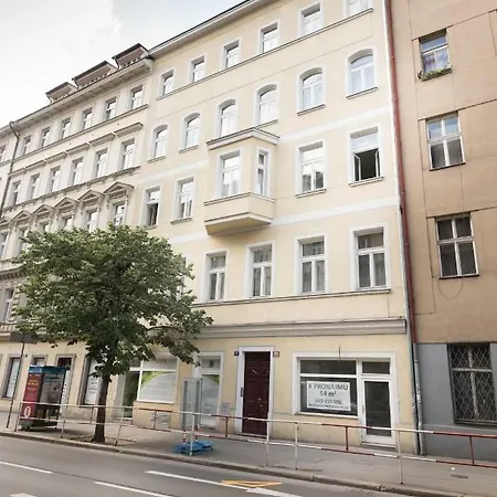 Apartment In Rumunska 355/9