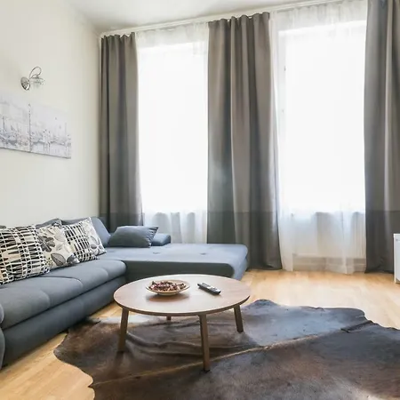 Apartmán In Rumunska 355/9