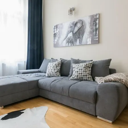 In Rumunska 355/9 Apartmán
